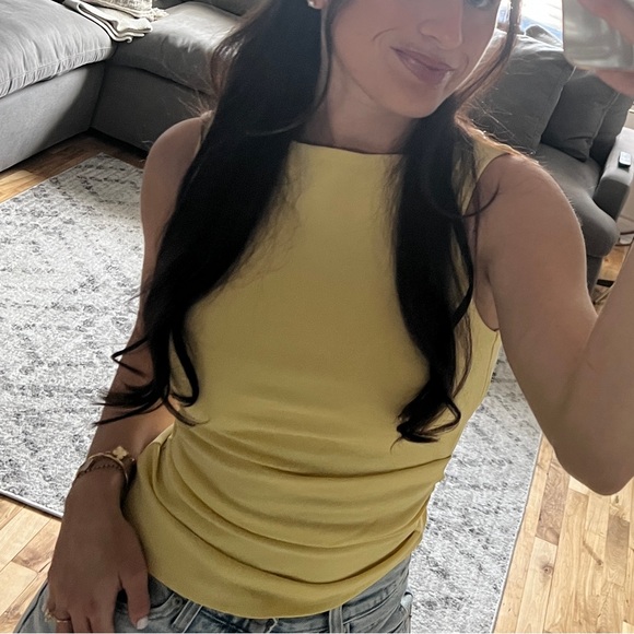 Zara top - Picture 2 of 2